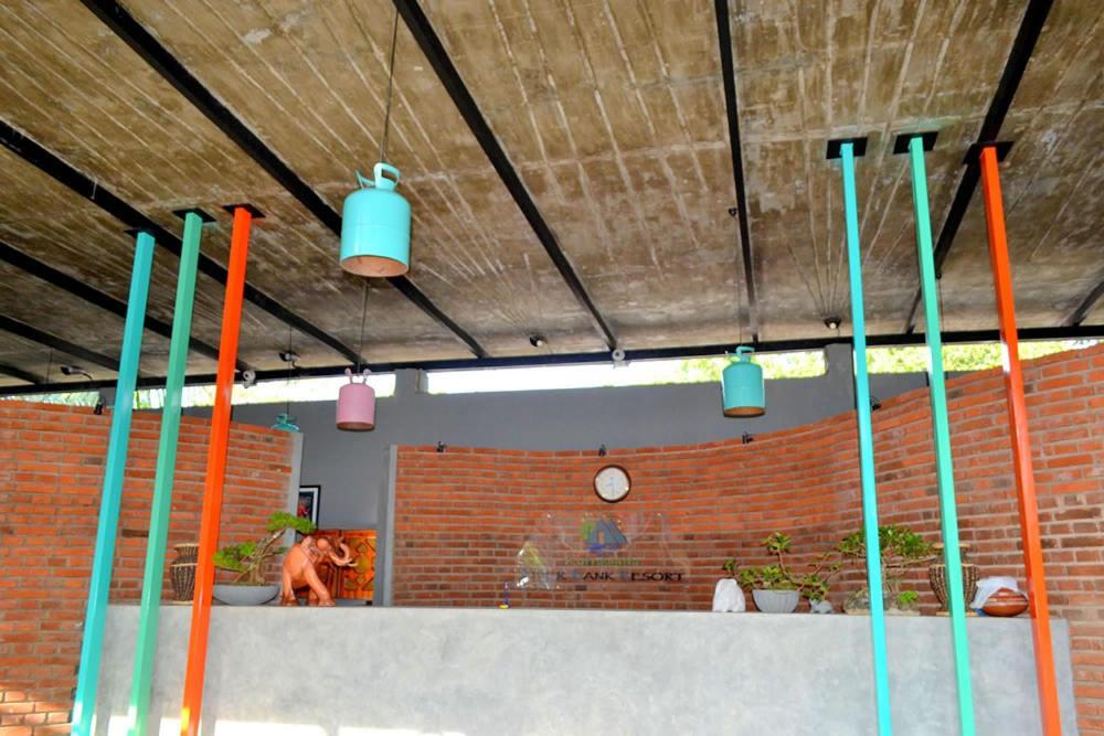 Kottawatta River Bank Resort Uda Walawe Extérieur photo