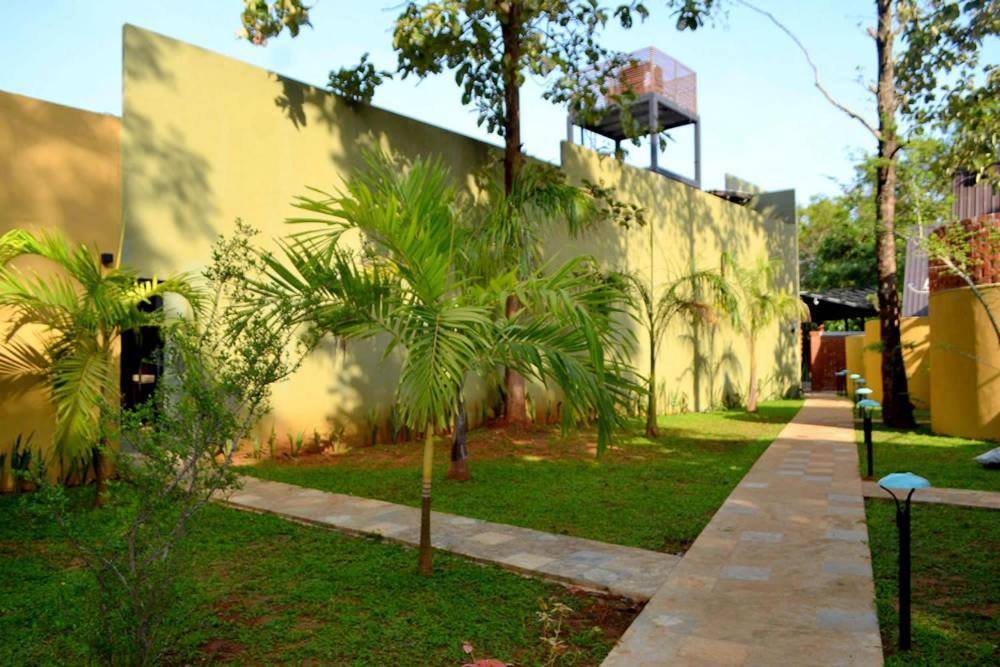 Kottawatta River Bank Resort Uda Walawe Extérieur photo